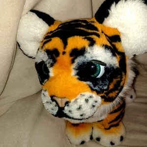 Toy ***Pre-loved 💕 Loveable 🐯 Tiger
